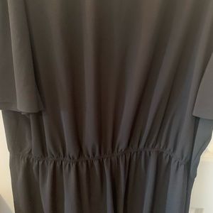 Cute black romper! 🖤